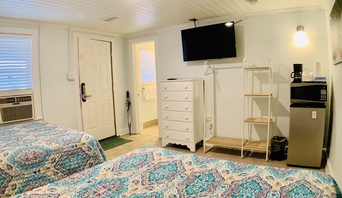 Room 9