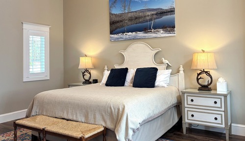 Luxury King Suite #9