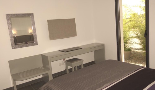 Deluxe Room, 1 Queen Bed