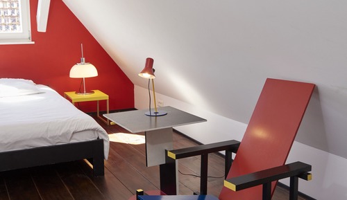 Design Room, Garden View