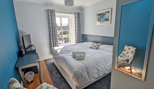 Standard Double or Twin Room (Room 5)