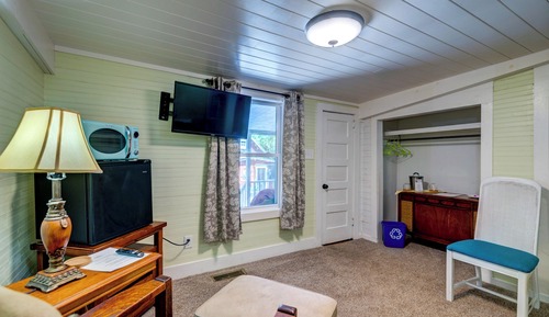 Comfort Room