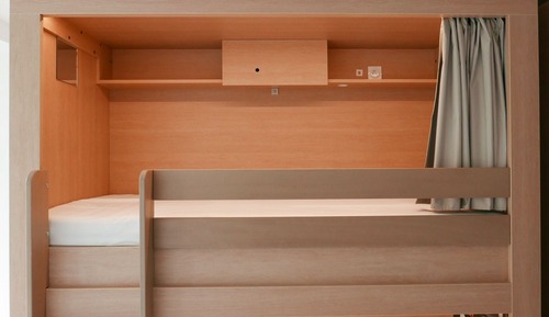 Bed in dormitory of 6 Women with private bathroom