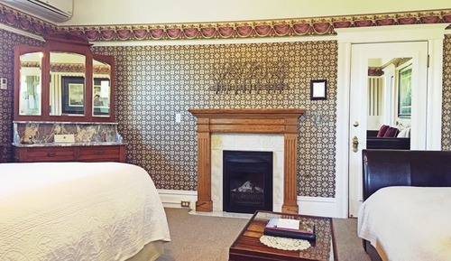 Deluxe Room, 1 King Bed