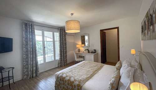 Superior Double Room (with Loggia)