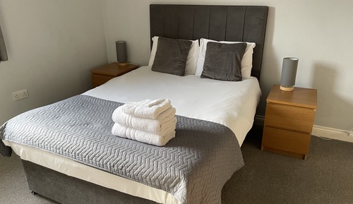 City Apartment, 2 Bedrooms