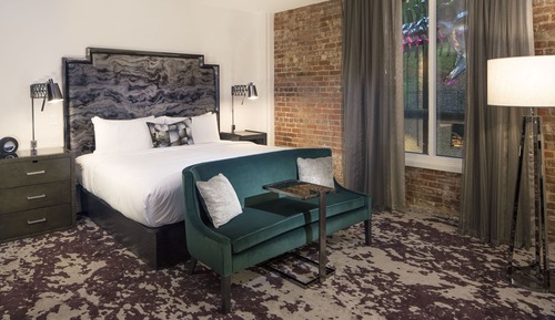 Room, 1 King Bed, City View