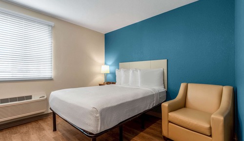 Room, 1 Queen Bed, Accessible, Non Smoking (Bathtub)