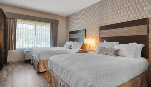 Suite, 2 Queen Beds, Accessible, Refrigerator & Microwave (with Sofabed)
