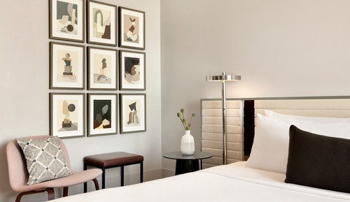 Premium Room, 1 King Bed, Balcony, City View