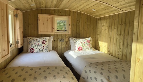 Deluxe Cabin
