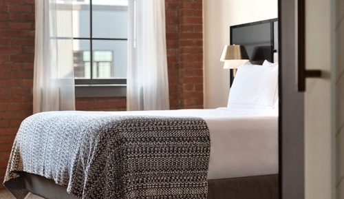 Room, 1 King Bed, Accessible, Park View (Hearing Accessible, Factory)