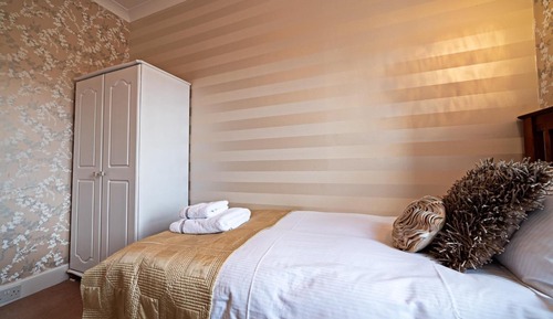 Standard Single Room