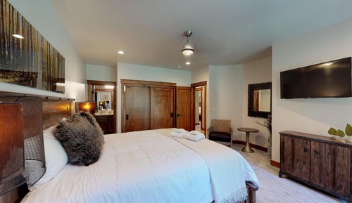 Standard Villa, 4 Bedrooms, Non Smoking (4 Bedroom Villa with EV Charger)