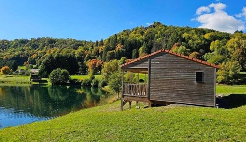 Standard Chalet