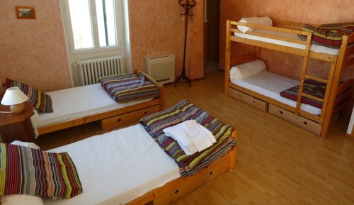 Grand Room, Multiple Beds