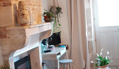 Double Room, 1 Queen Bed, Ground Floor (Fleurs)