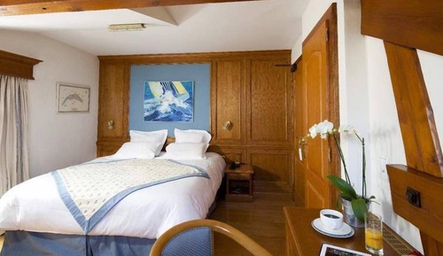 Deluxe Room, Non Smoking, Lake View