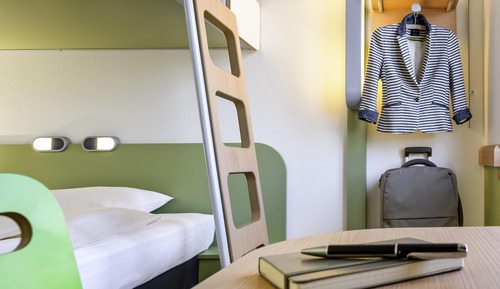 Triple Room, Multiple Beds