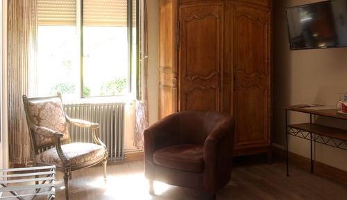 Deluxe Double Room, Ensuite, Garden View