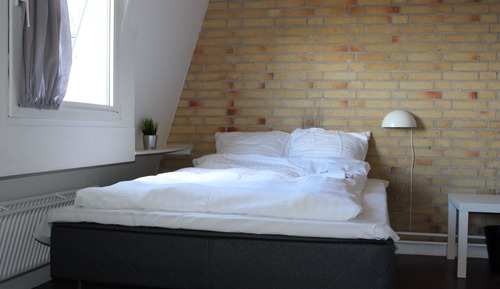 Family Room, 1 Bedroom, Shared Bathroom