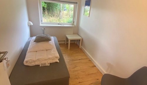 Basic Single Room, Shared Bathroom