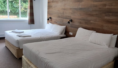 Economy Triple Room, Annex Building