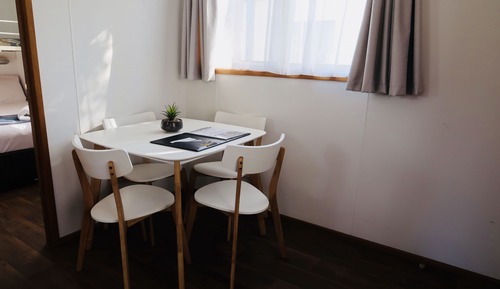 Family Cabin, 2 Bedrooms, Pool View