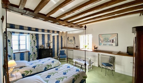 Classic Double or Twin Room, Lake View, Garden Area (Clos des Bidaudières)