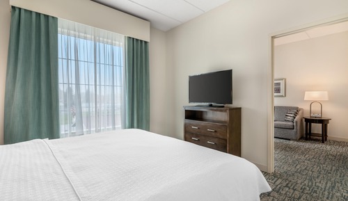 1 King 1 Bedroom Suite Non-Smoking