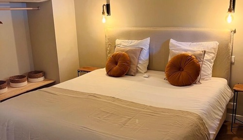 Apartment, 2 Bedrooms, Hill View