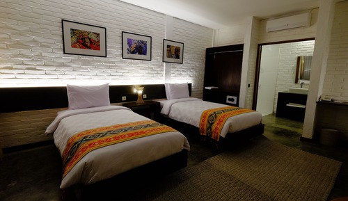 Twin Room, Pool View