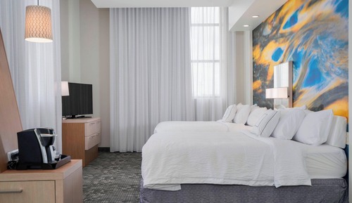 Studio, Multiple Beds