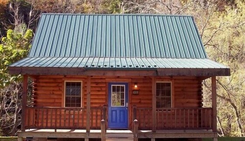 Cabin, 1 King Bed (305: Mountain Treasure)