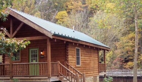 Cabin, 1 King Bed (317: Threes A Crowd)