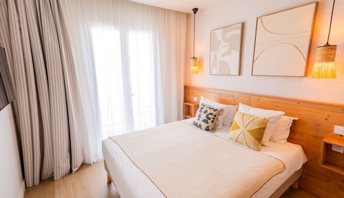 Double Room, Partial Sea View