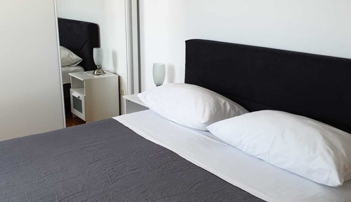 Classic Apartment, 2 Bedrooms, Balcony, Garden Area