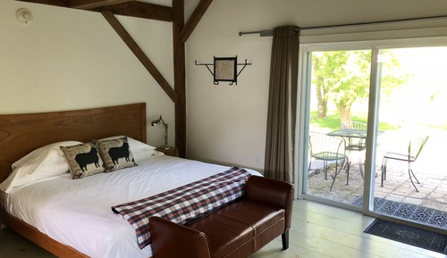 Room, Private Bathroom (Sheep Barn 1)