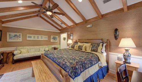 Deluxe Room, Private Bathroom (Treetops)