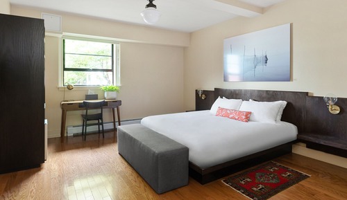 Signature Room, 1 King Bed