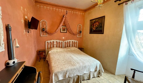 Classic Double Room