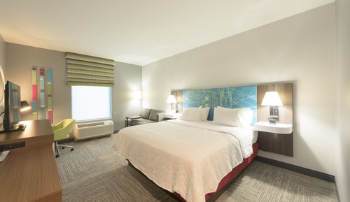 Room, 1 King Bed, Accessible, Non Smoking (Hearing)