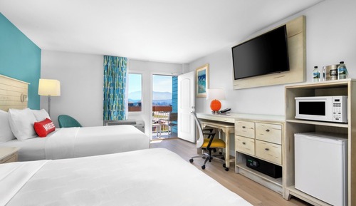 Standard Room, 2 Queen Beds (Double Queen)