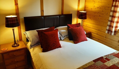 Chalet, 3 Bedrooms (Ordie - up to 1 dog allowed)