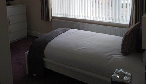 Standard Single Room, Ensuite