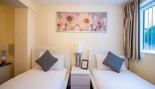 Standard Double Room, Ensuite