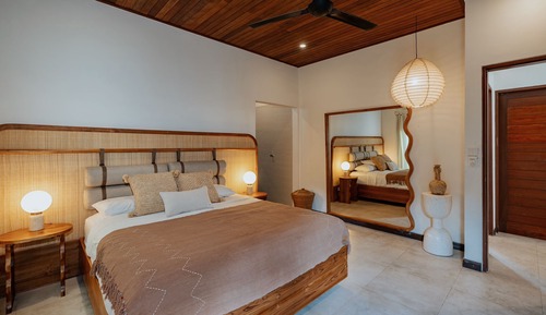  Three-Bedroom Private Villa
