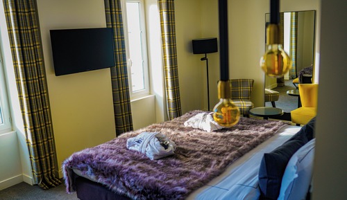 Junior Suite, 1 King Bed