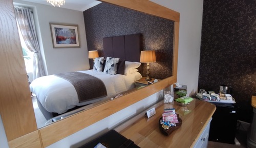 Exclusive Double Room, 1 King Bed, Ensuite, River View