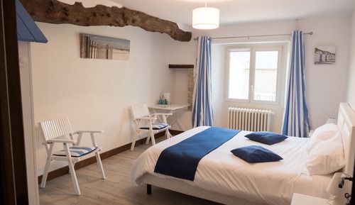 Double Room, Ensuite ("Port-en-bessin")